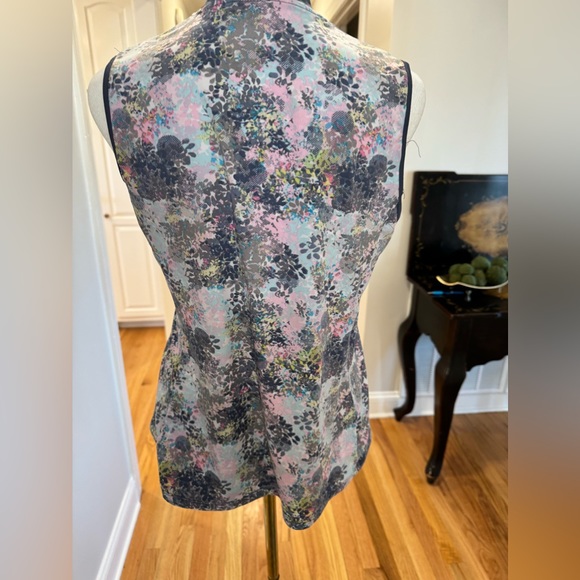 Women's Tee Tome Sleeveless Mock Neck Golf/Tennis Top - Picture 4 of 8